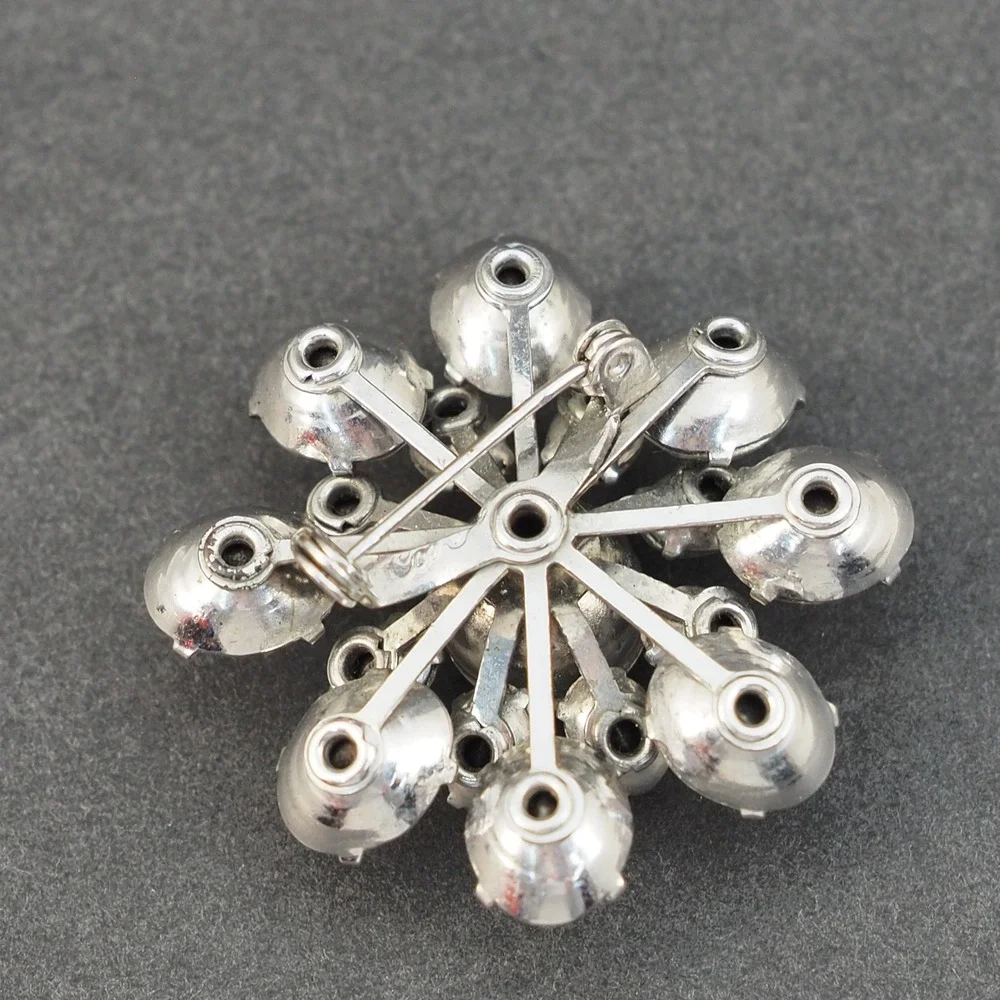 Coro Brooch Pin Flower Silver Tone Clear Rhinestone Prong Set Vintage Estate